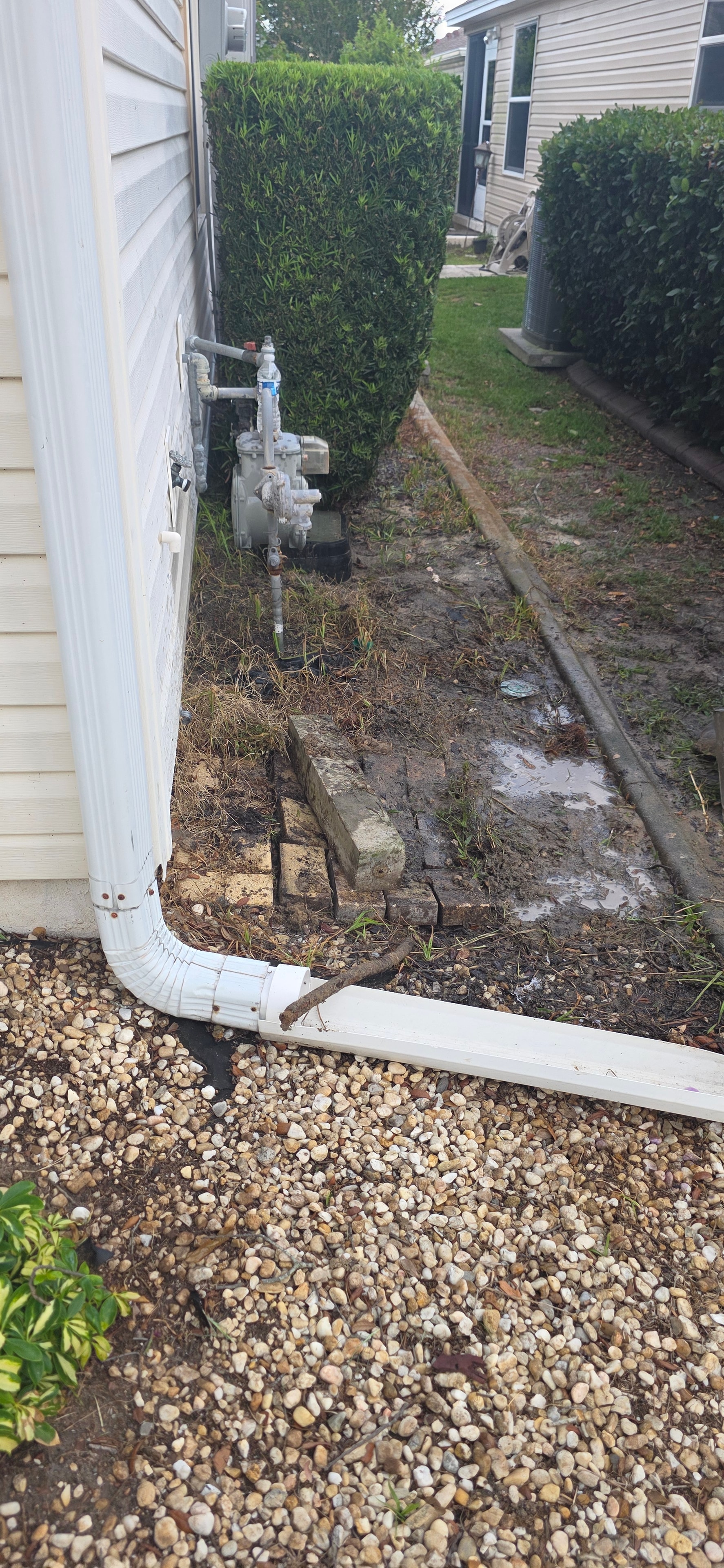 9334 SE 107th — downspout pump and valve system